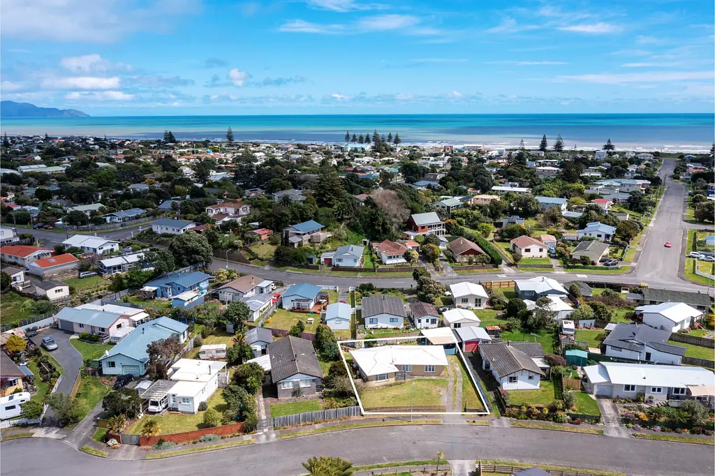 Otaki Beach 4ห้องนอน BEACH READY!