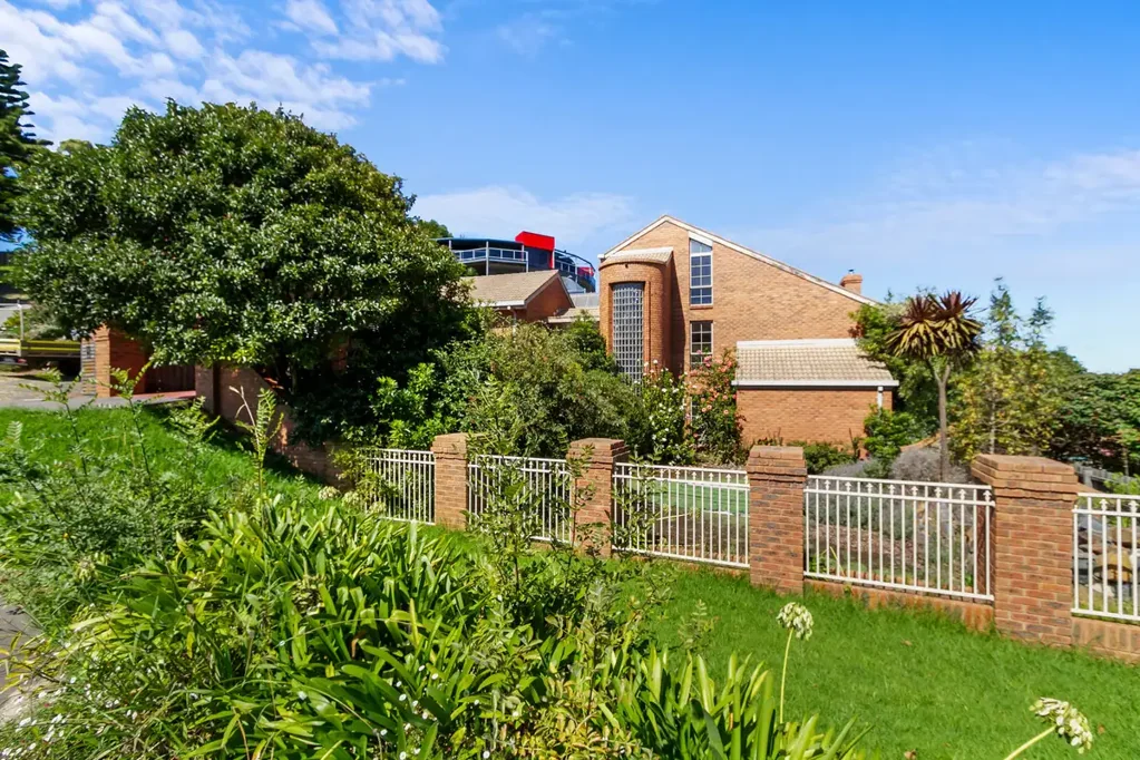 72 Princes Highway, Lakes Entrance, VIC 3909
