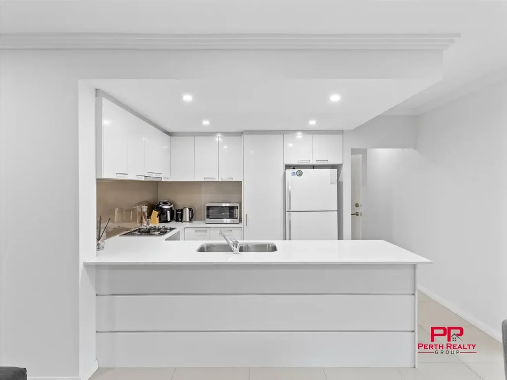 Westminster 3Zimmer Top Spec Modern Home, Secure and low Maintenance.