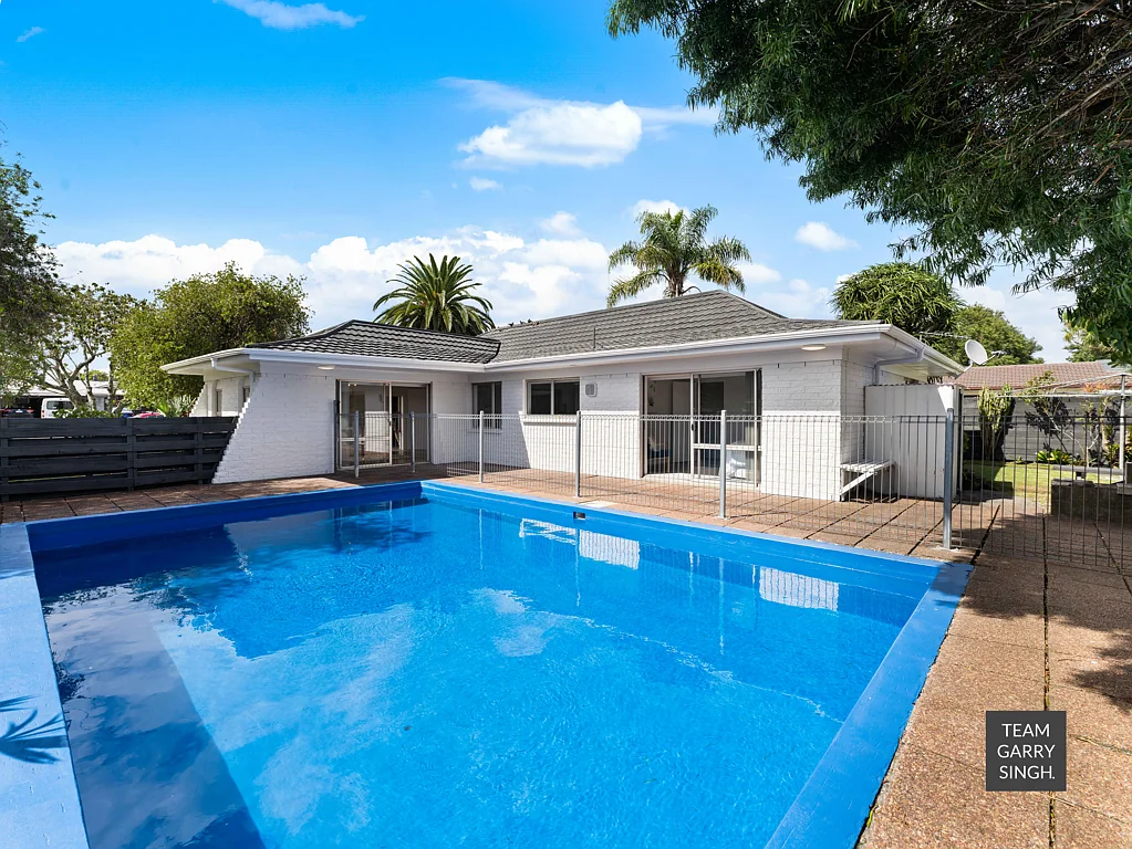 2 Pettit Place, Manukau, Manukau City, Auckland