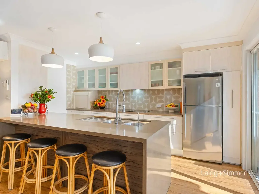 Port Macquarie 3房  Torrens Title Lighthouse Beach Haven with Elevated Views & Versatile Design