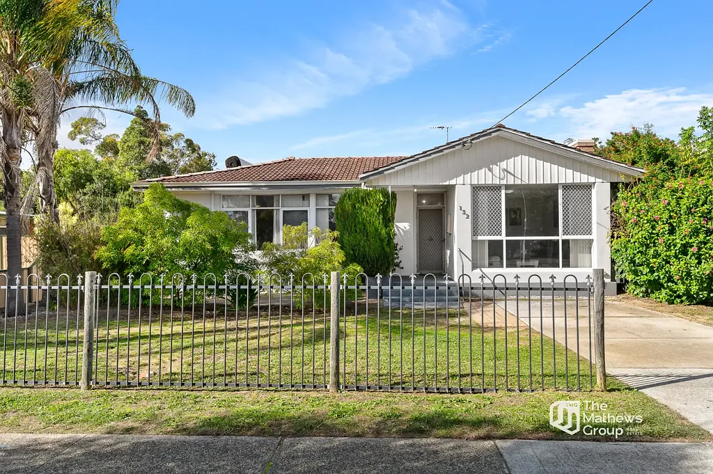 Kelmscott 3 Slaapkamer Low Maintenance Living with Timeless Character!