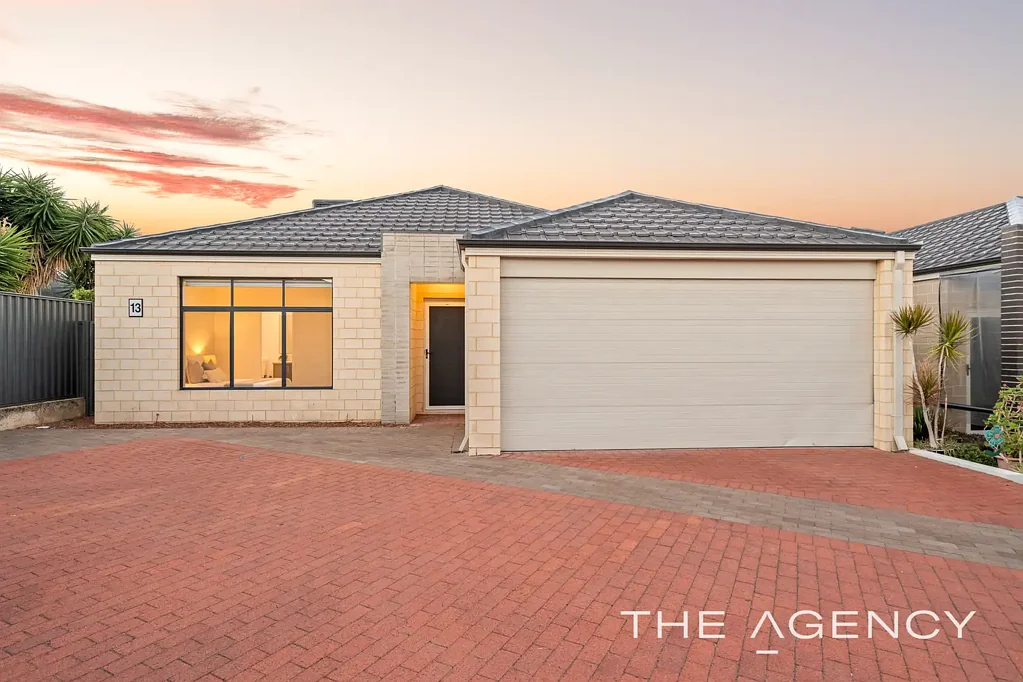 13/10 Cordovan Parkway, Aveley, WA 6069