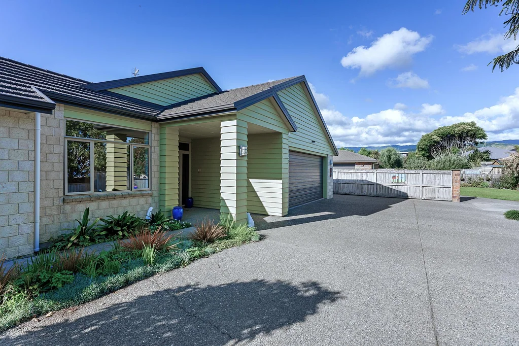 Otaki 4 Bedroom PLATEAU SANCTUARY - SOUL GARDEN