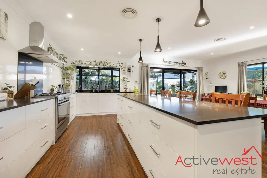 Wandina 3ห้องนอน Flexible Family Living with Entertainer's Appeal