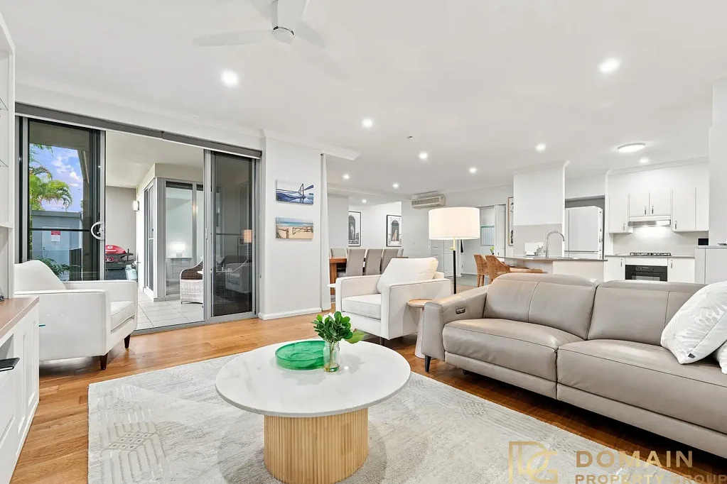 Point Frederick 3Habitaciones Araluan Apartments | Prime Location, Tastefully Upgraded, Simple Downsizer