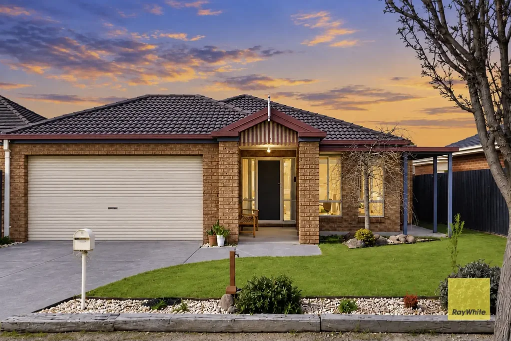 Tarneit 4Kwarto Steps away From Baden powell College/Tarneit Central/Train Staton/Premium block of land 454 SQM