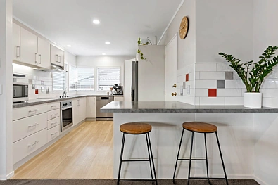 Unsworth Heights 3બેડરૂમ Owners Have Bought – Modern, Brick & Tile