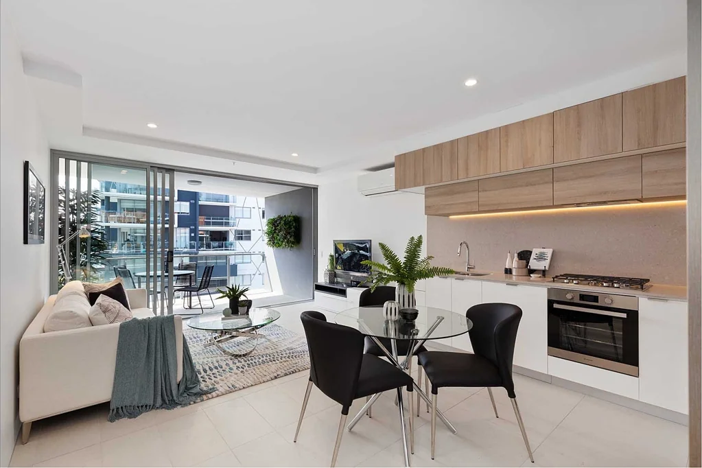 West End 1Kwarto Contemporary Comfort Meets West End Riverside Living