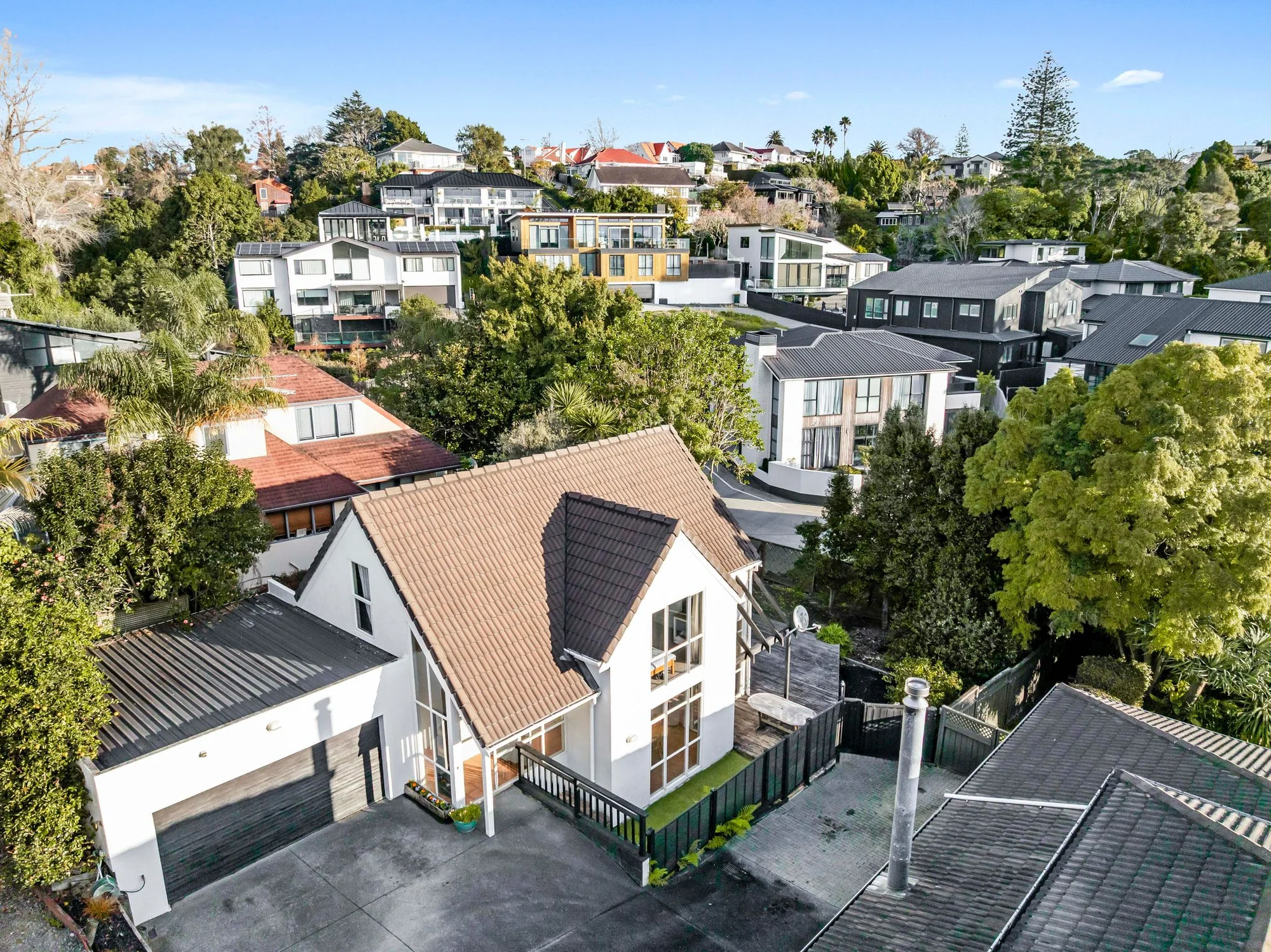 Mission Bay 3Phòng ngủ Sun, Space & Potential - First Time For Sale