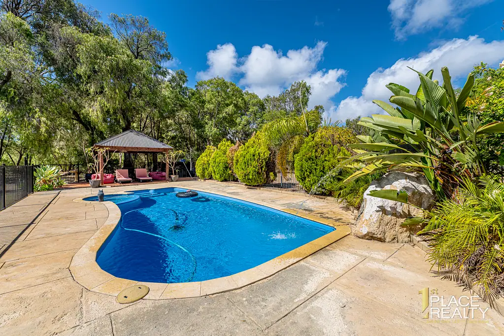 33 Raywood Road, Bouvard, WA 6211