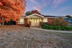 3 Buned Place, Giralang