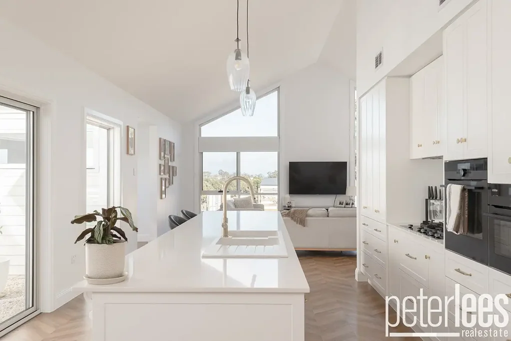 St Leonards 4Zimmer Where Tranquillity and Comfort Meet Design