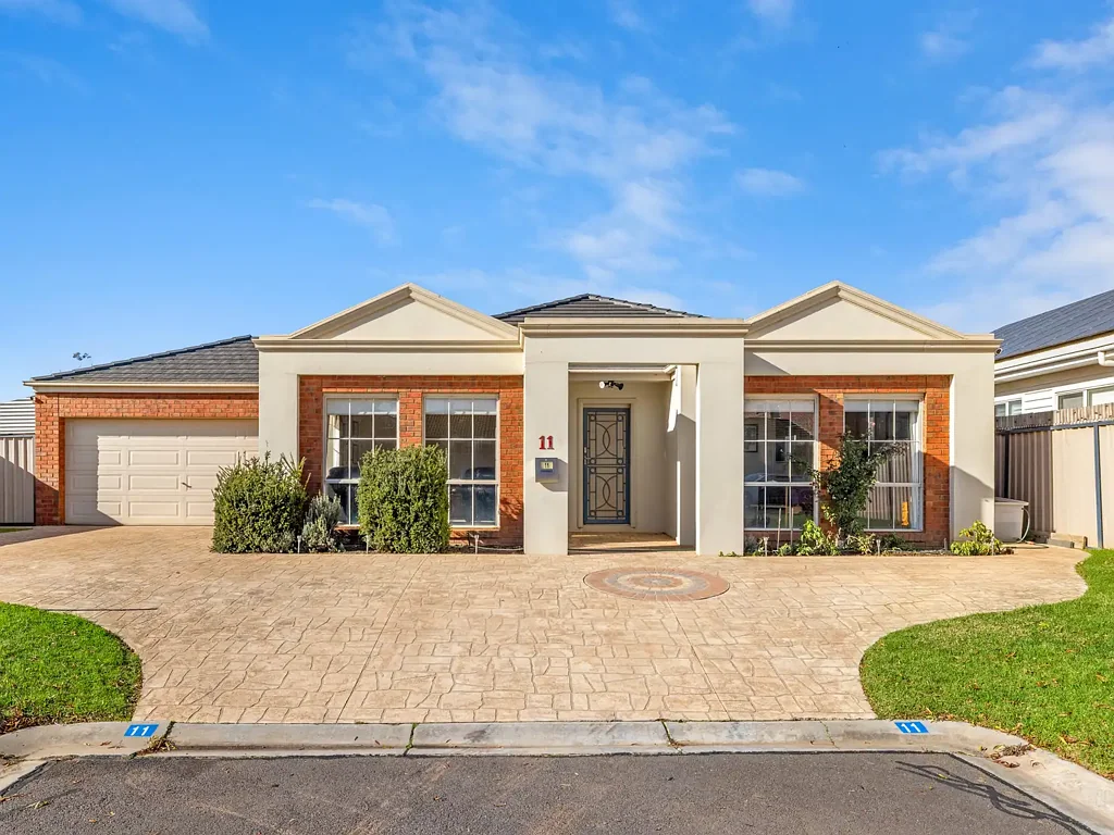 Werribee 4غرفة نوم Highly Sought-After South Side Location – Spacious Family Living on 653m² (Approx.)