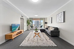 2207/2A Help Street, Chatswood