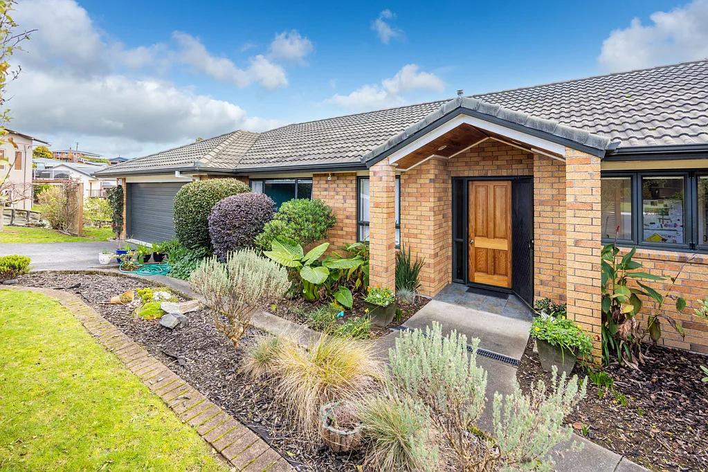 Te Awamutu 3બેડરૂમ Quality, Comfort & A Touch Of Quiet
