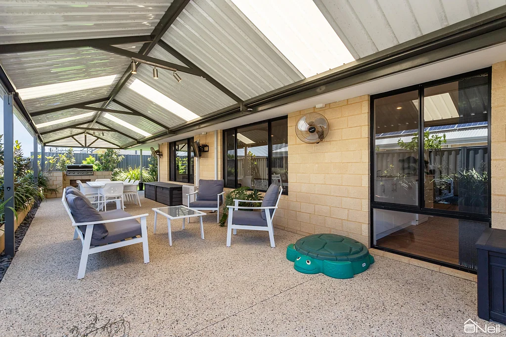 4 Copper Road, Byford, WA 6122