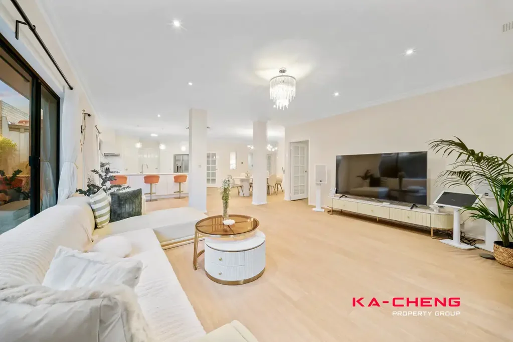 19 Parish Lane, Churchlands, WA 6018