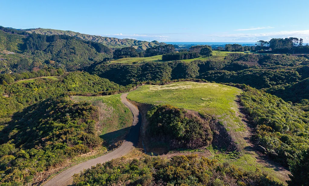 Otaki A Rare Wilderness Retreat with Ocean Views
