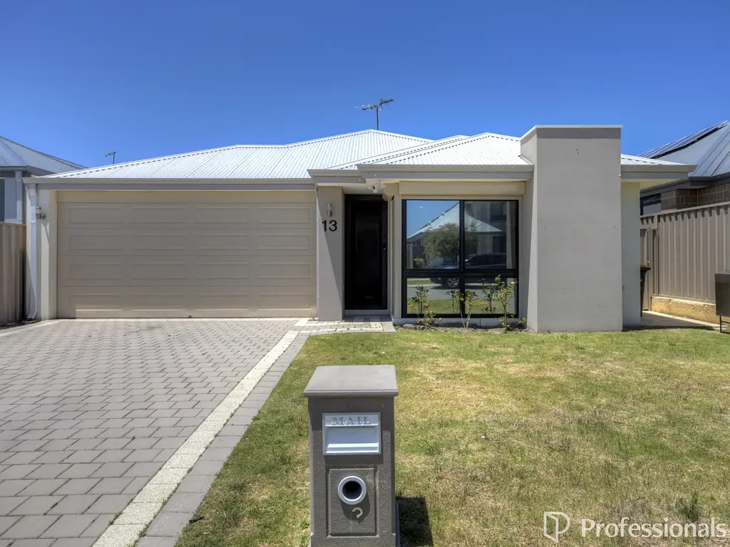 "Oversized Family Home in Beautiful Vertex Estate"