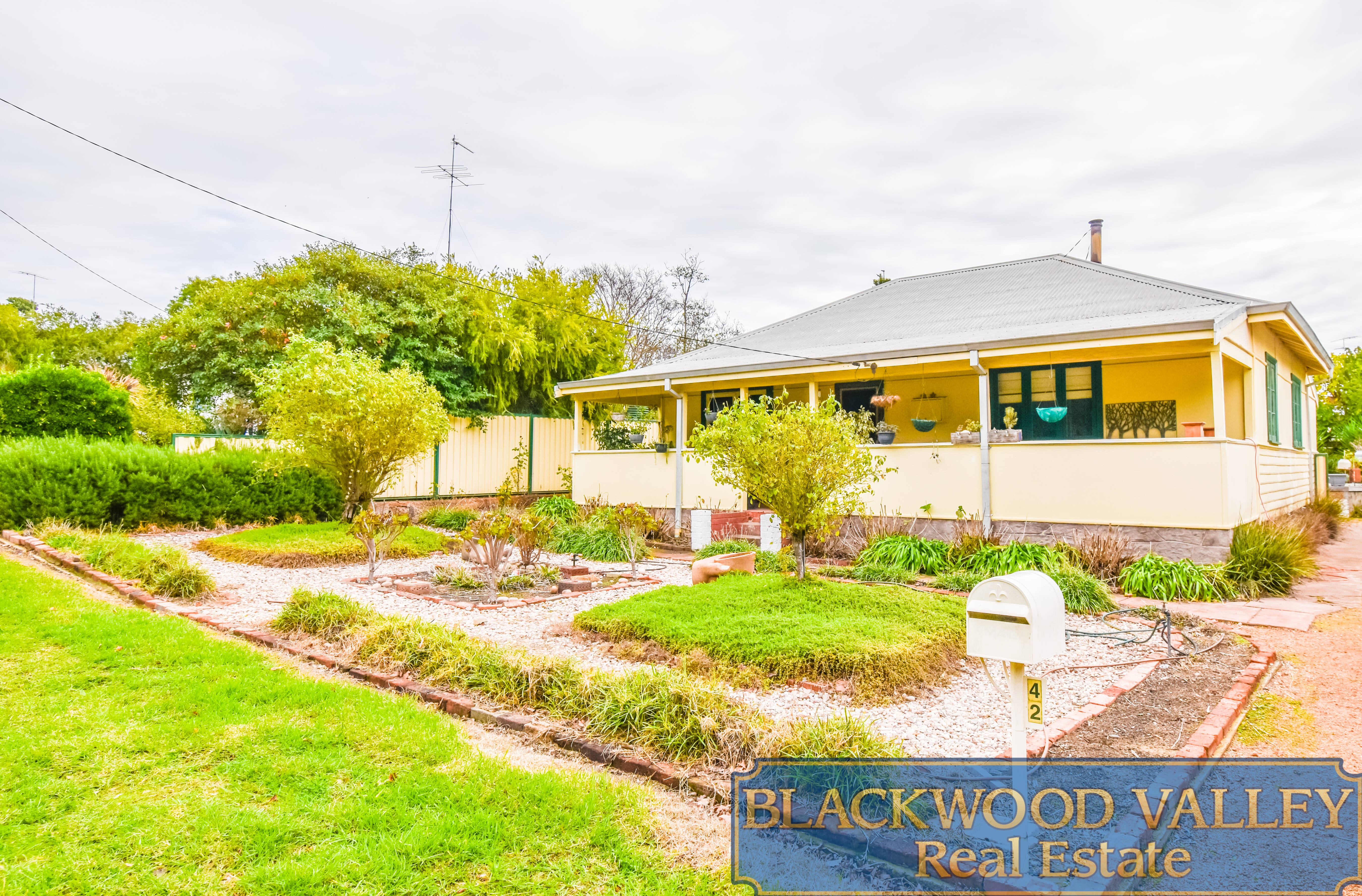 42 BARRON ST, BOYUP BROOK WA 6244, 0 Kuwarto, 0 Banyo, House