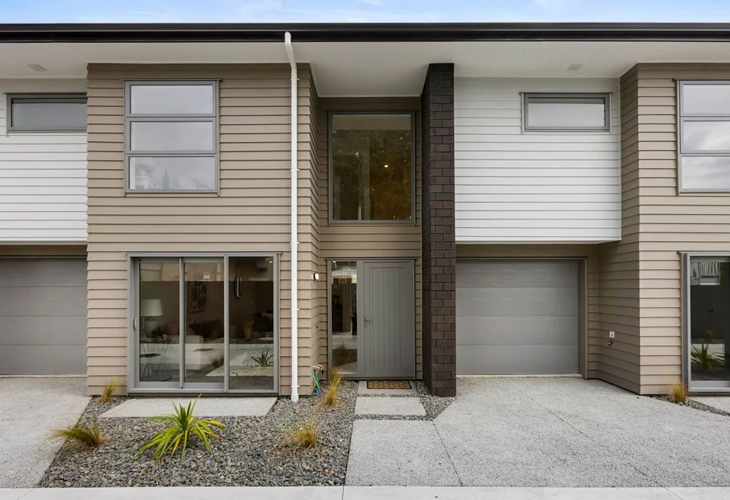 Modern Living Near the Coast  3-Bedroom Home