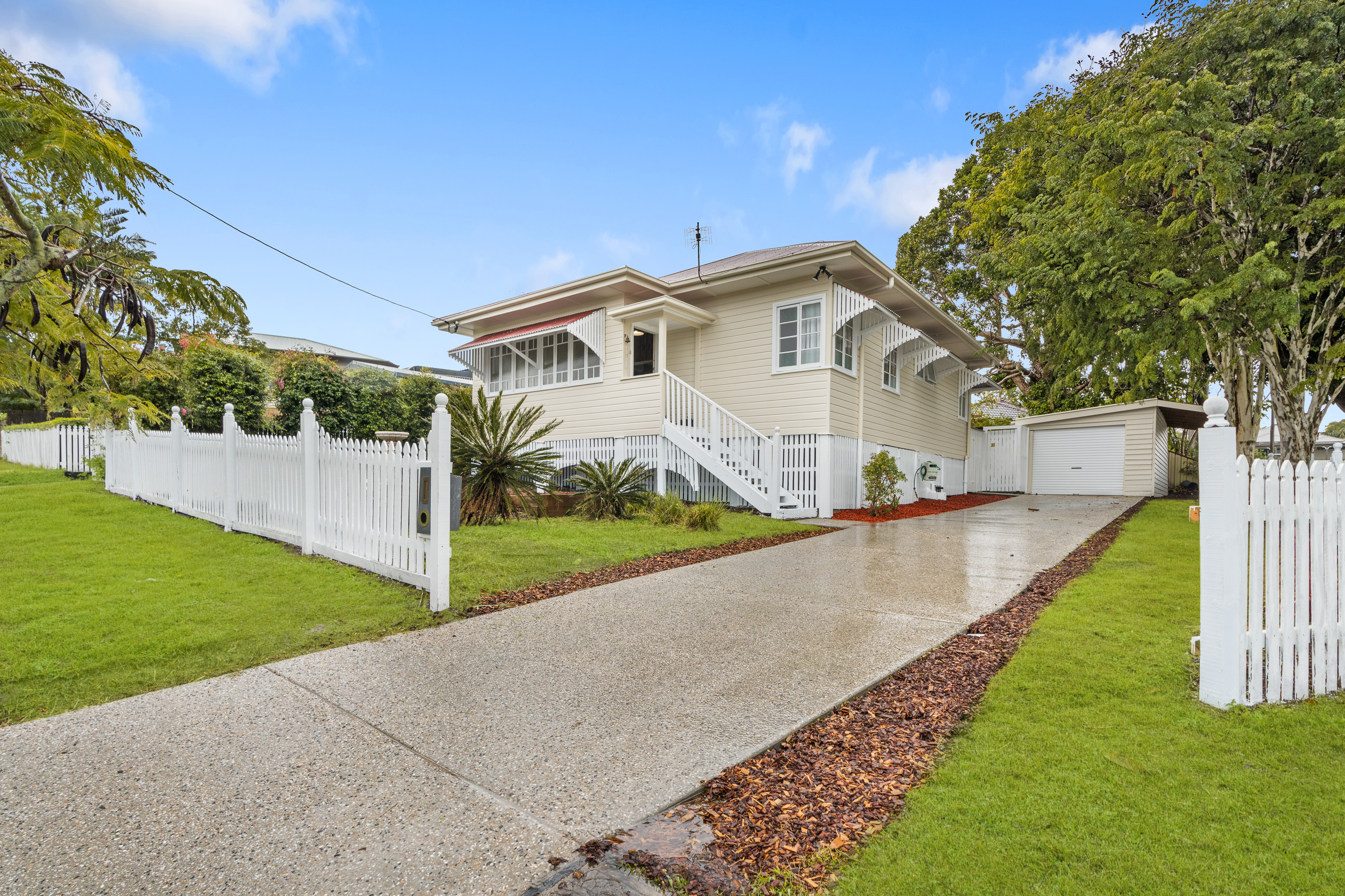 16 LIND AV, SOUTHPORT QLD 4215, 0房, 0浴, House