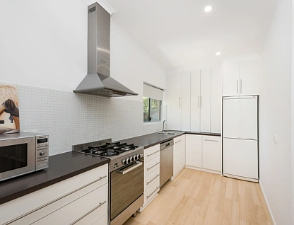 9/156 Broome  Street, Cottesloe, North West Perth, 2 Bedrooms, 1 Bathrooms, Apartment