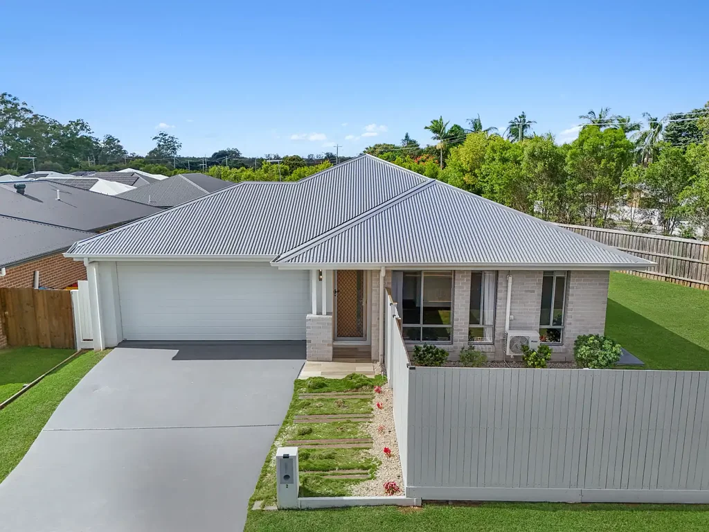 2 Ngungun Crescent, Glass House Mountains, QLD 4518