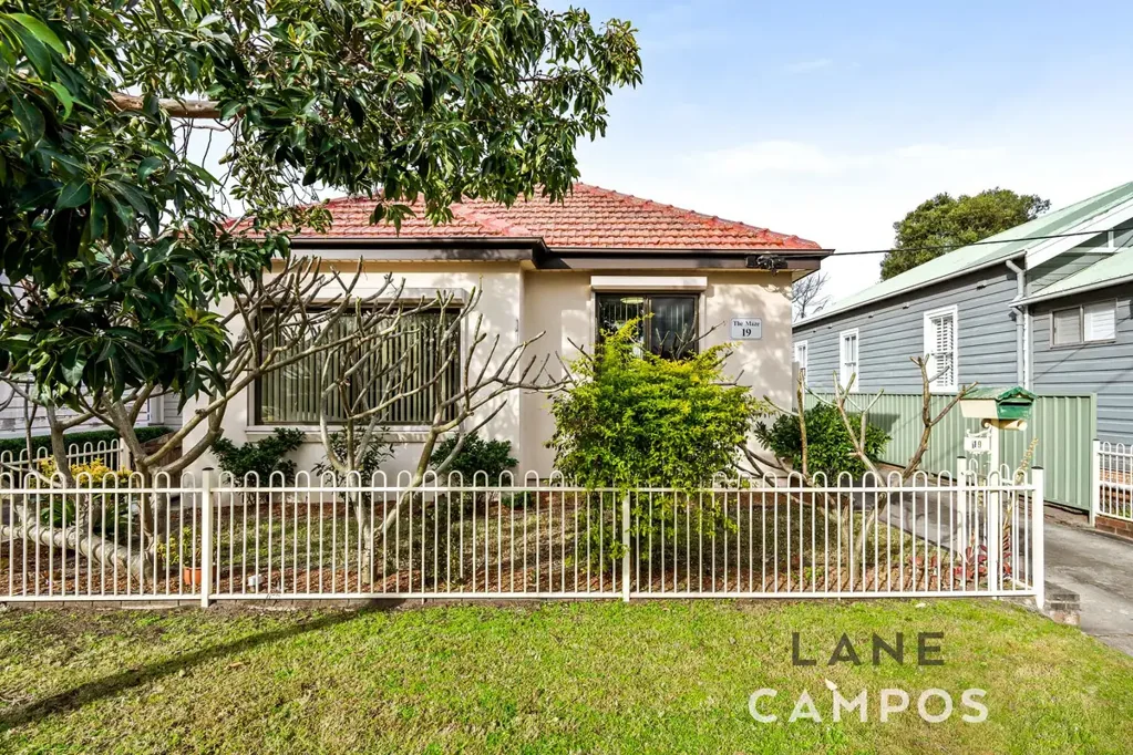 19 Antill Street, Mayfield, NSW 2304