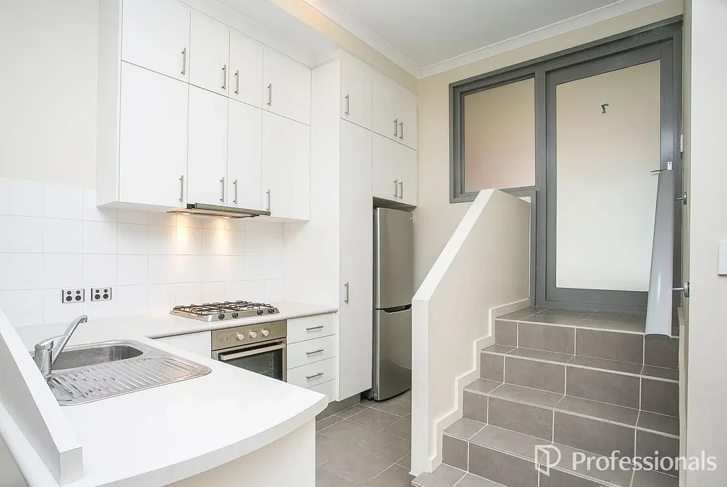 7/31 Malata Crescent, Success, WA 6164