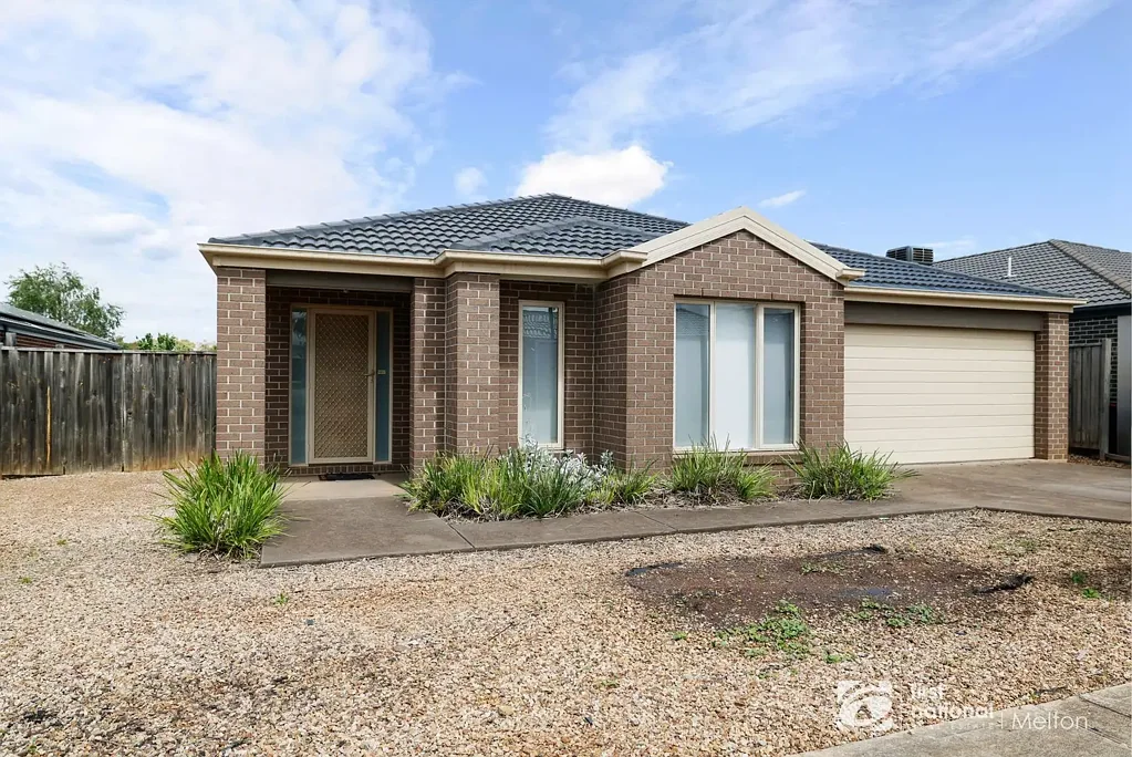 13 Blossom Avenue, Harkness, VIC 3337