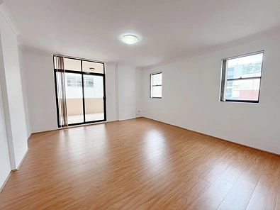 17/13 Hogben Street, Kogarah, NSW 2217, 3 Bedrooms, 2 Bathrooms, Apartment
