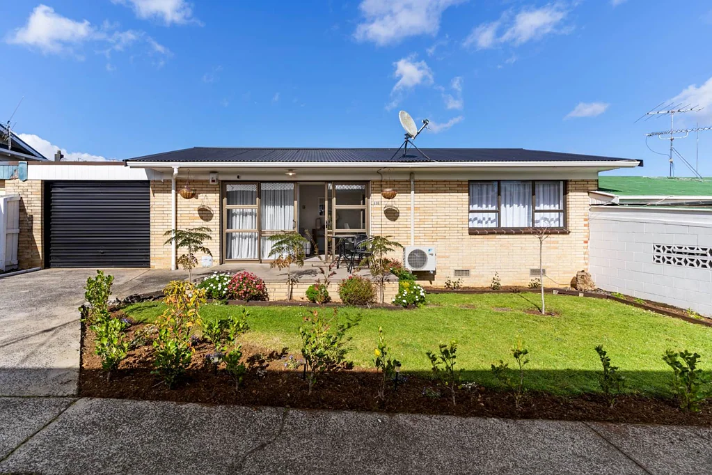 Pukekohe 2ਬੈੱਡਰੂਮ Location, Convenience, and Charm