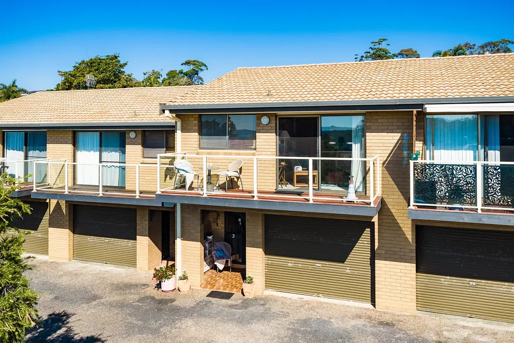 Tura Beach 2 Slaapkamer Wake to Waves, Live in Light – The Ultimate Tura Beach Townhouse