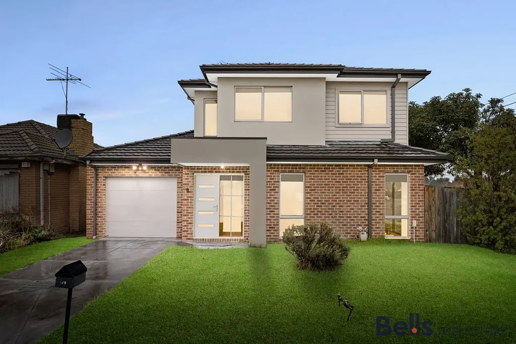 Deer Park 3Kwarto An Impressive Family Home in a Prime Location