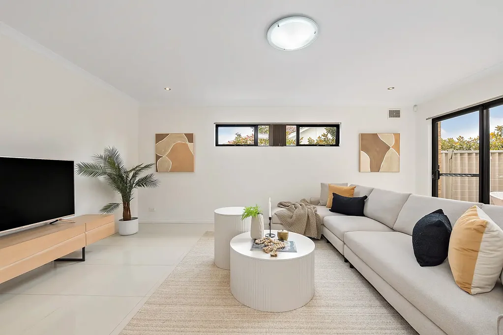 Westminster 4Habitaciones Modern townhouse living.