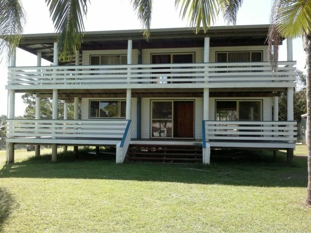 45-49 Crest Haven, Lamb Island, QLD 4184