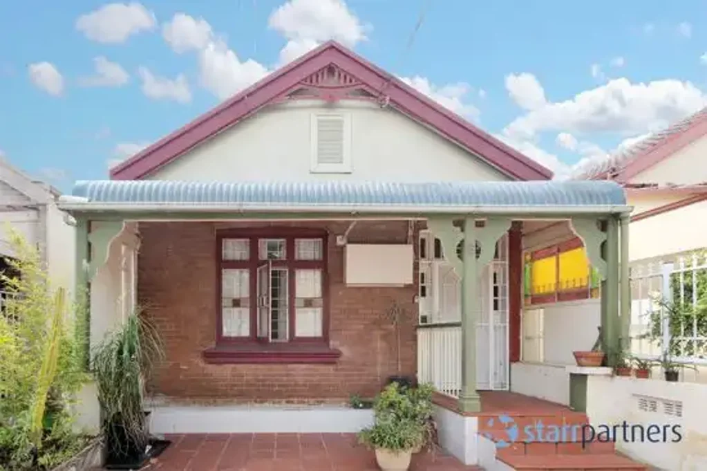 6 Grove St, Marrickville, NSW 2204
