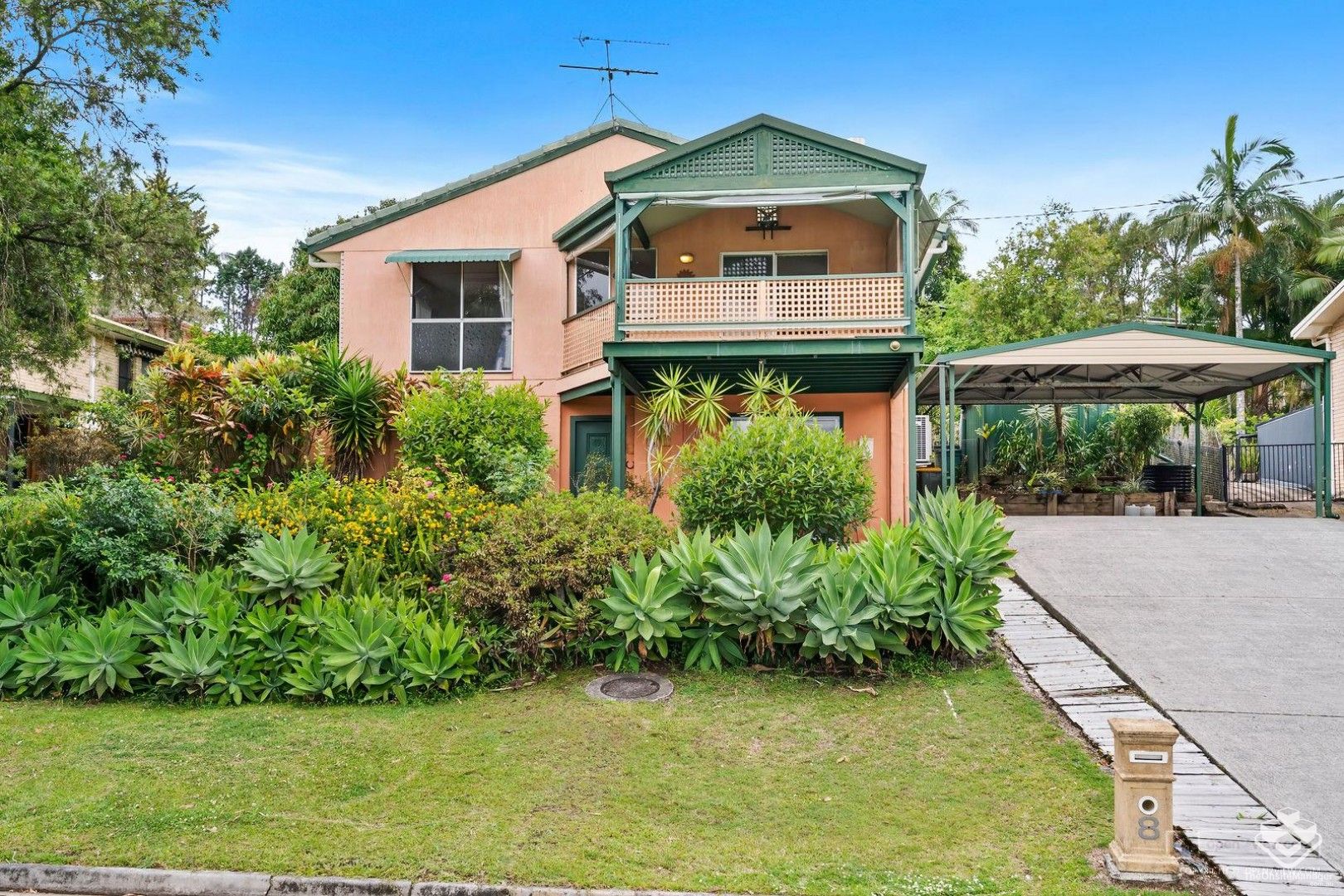 8 SAVILLES RD, NAMBOUR QLD 4560, 0 habitaciones, 0 baños, House