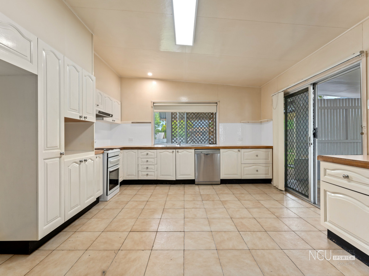 19 CARL LANE, NORTH IPSWICH QLD 4305, 0 침실, 0 욕실, House