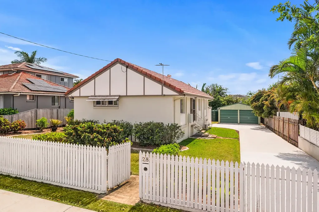28 Natasha Street, Wynnum West, QLD 4178