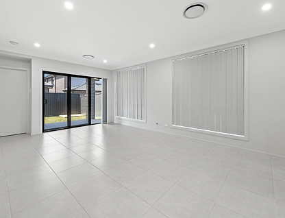 27 Fomalhaut Street, Austral, South Western Suburbs, 4 Schlafzimmer, 2 Badezimmer, House