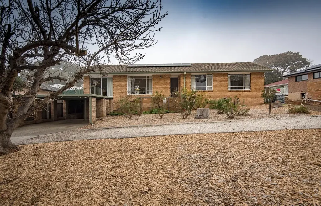 Sweet home in the heart of Woden