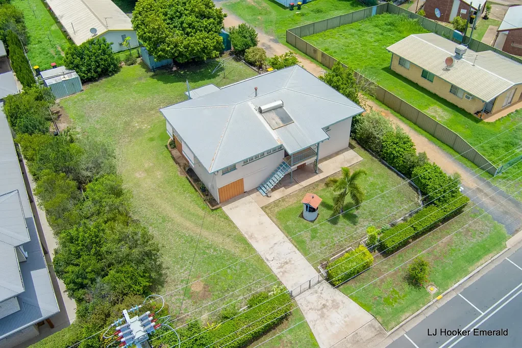 26 Esmond Street, Emerald, QLD 4720