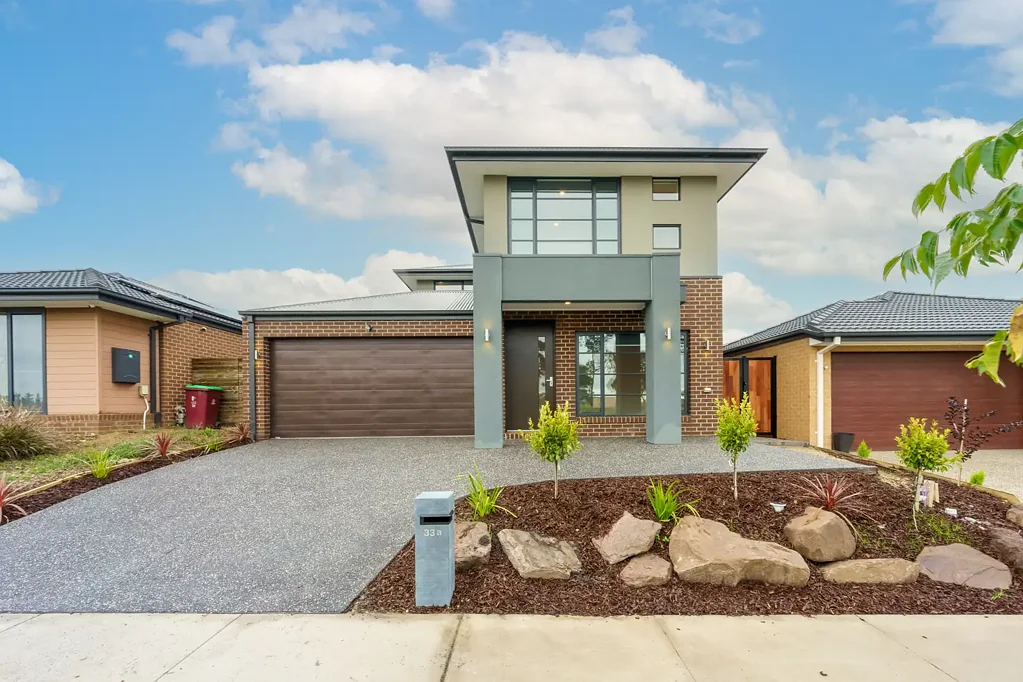 Luxurious home in a great location!