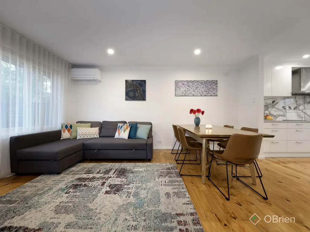 Fully Renovated Home in Zoned Lifestyle!
