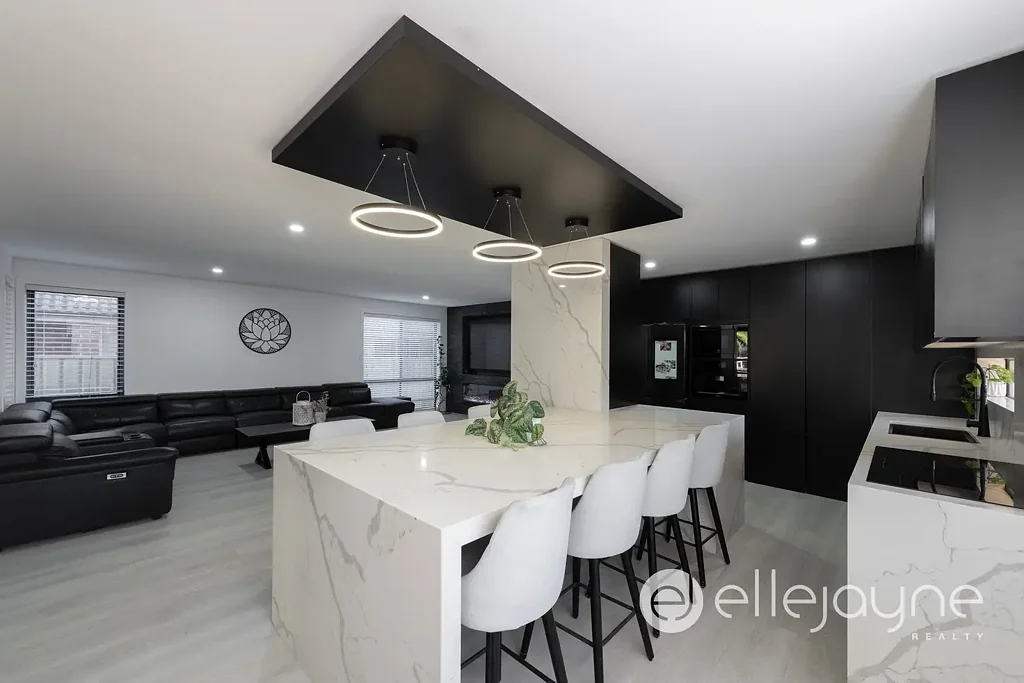 Balcolyn 5ห้องนอน Completely Renovated Large Family Home in Sought After Dead-End Street