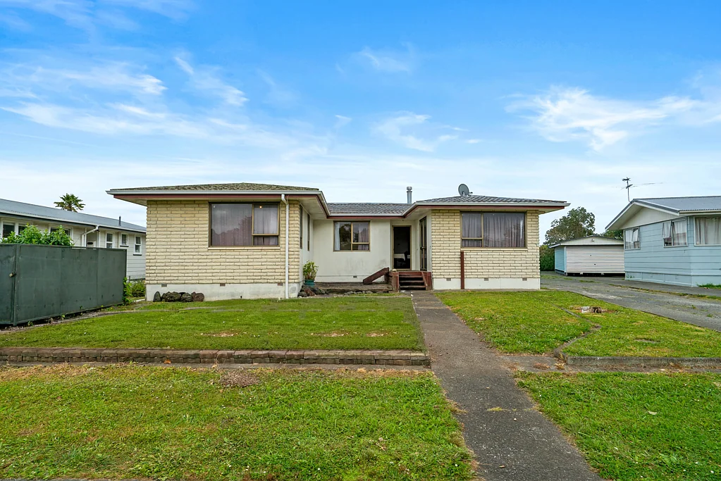 Papakura 4침실 Unlock the Potential-Renovate or Make It Your Own
