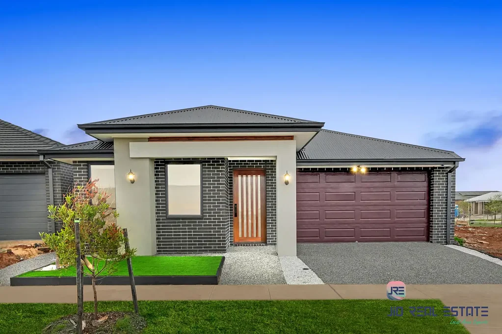 Strathtulloh 4房 全新全面升级的公园景观住宅 | 步行至未来的医院/火车站 BRAND NEW |WALKING DISTANCE TO FUTURE HOSPITAL |TRAIN STATION